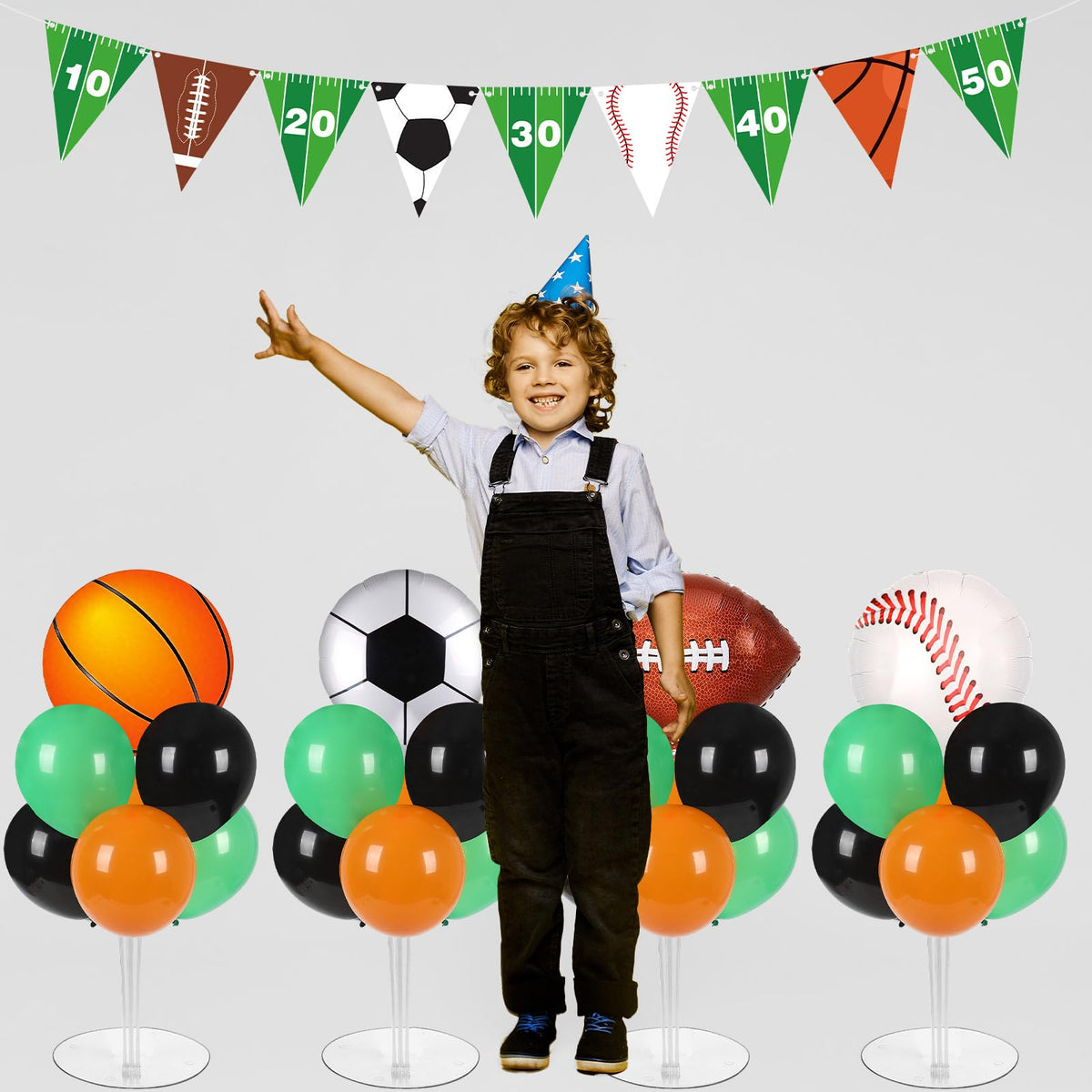 Naozinebi green matte 12in balloon pairs with foil accents