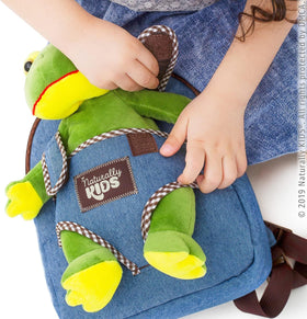 Naturally KIDS Frog Backpack makes a great gift for animal lovers.