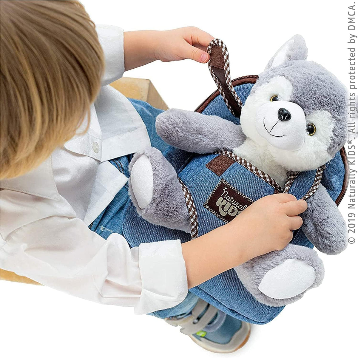 Naturally KIDS Wolf Backpack includes a removable wolf toy for versatile play.