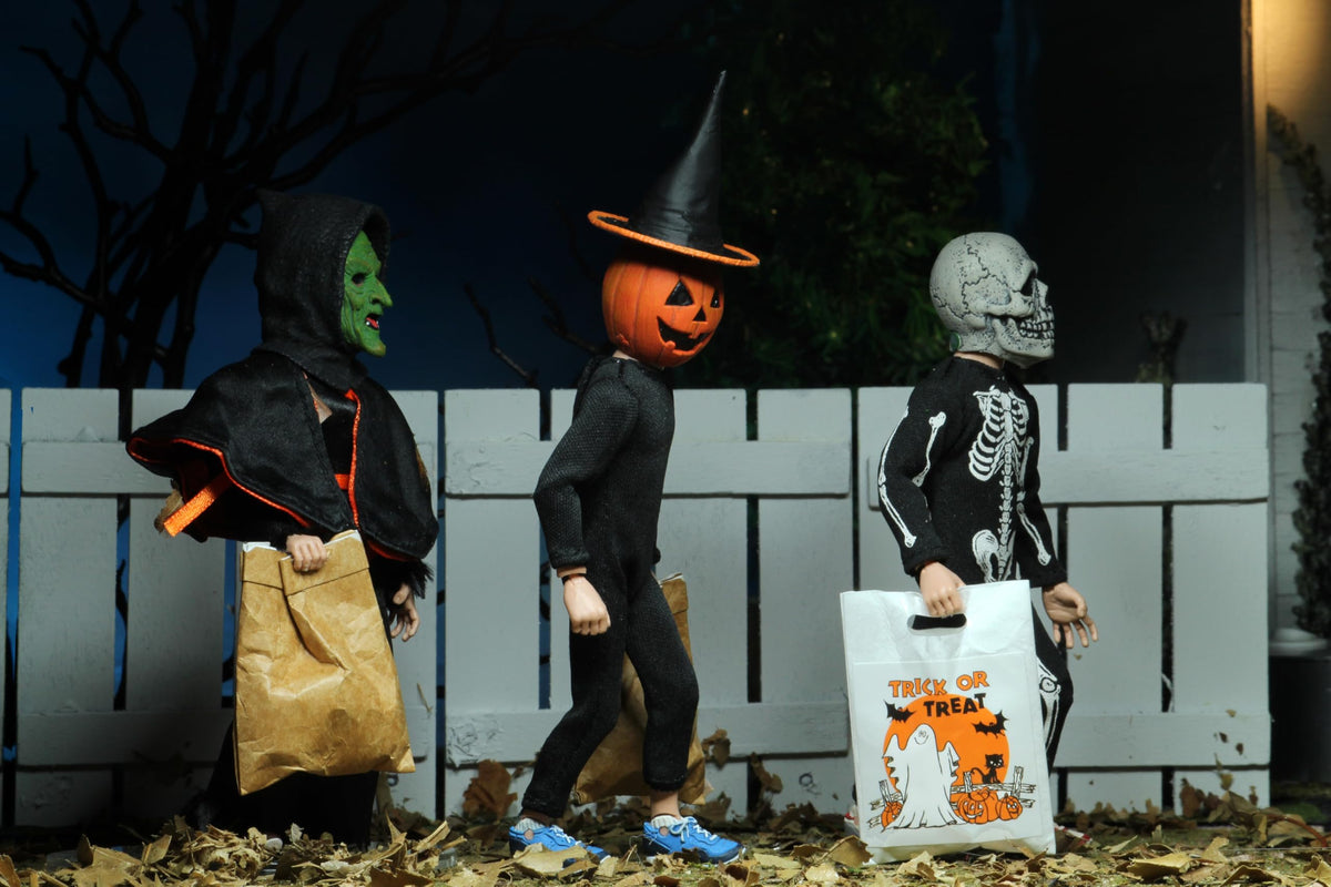 NECA retro horror display vibe for collectors and fans