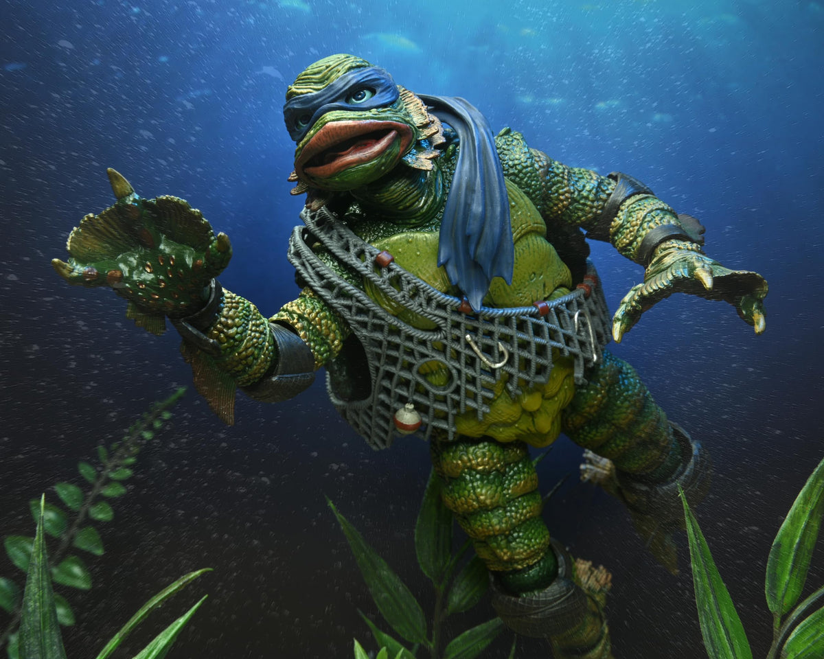 NECA Leonardo Creature attachable wrist blades for dramatic poses