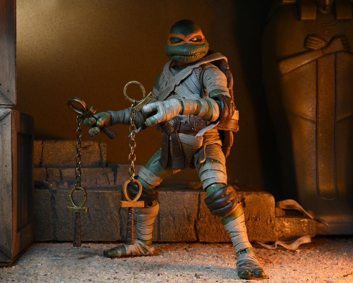 NECA figure articulation and accessories enable customizable display setups