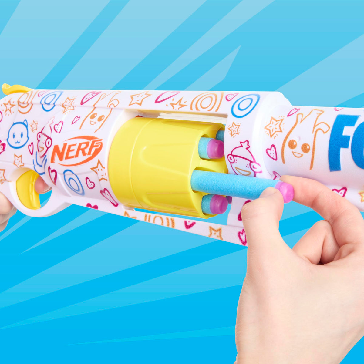 Hammer priming action demonstrated on Nerf Fortnite Frenz 4 Ever blaster.
