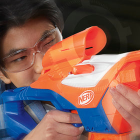 Nerf N Series Pinpoint backyard battle setup for family fun.