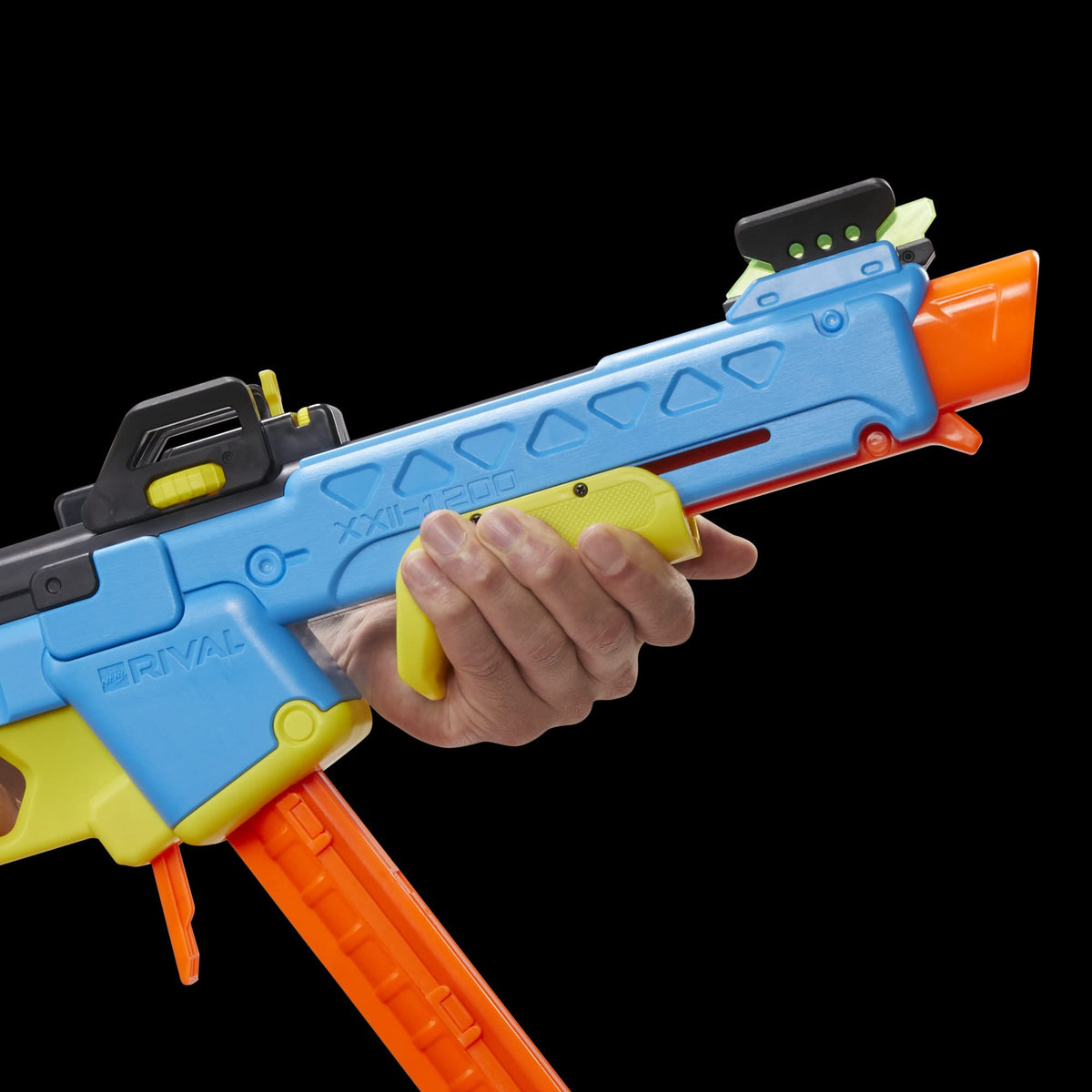NERF Pathfinder XXII-1200 12-round magazine supports full-clip firing