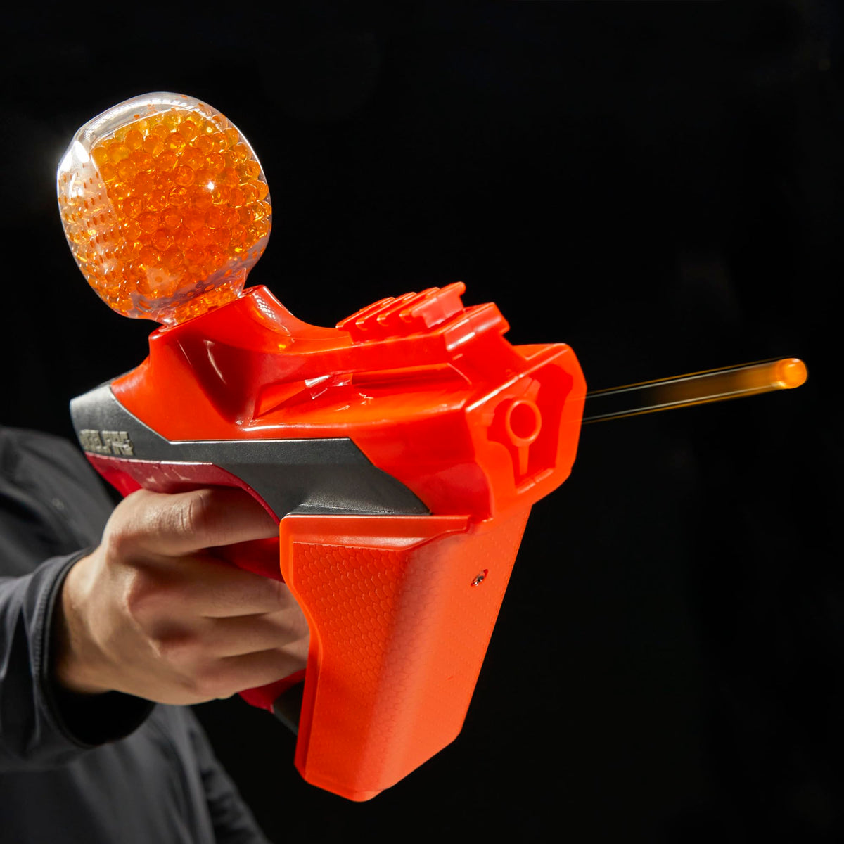 Nerf Pro Gelfire Uproar requires 8 AA batteries.
