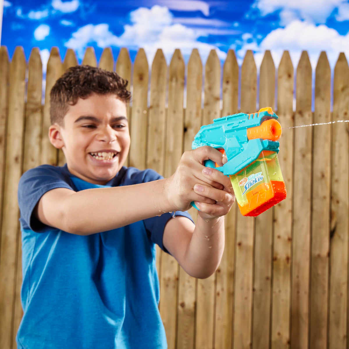 Nerf Super Soaker set makes easy outdoor gifts for curious kids.
