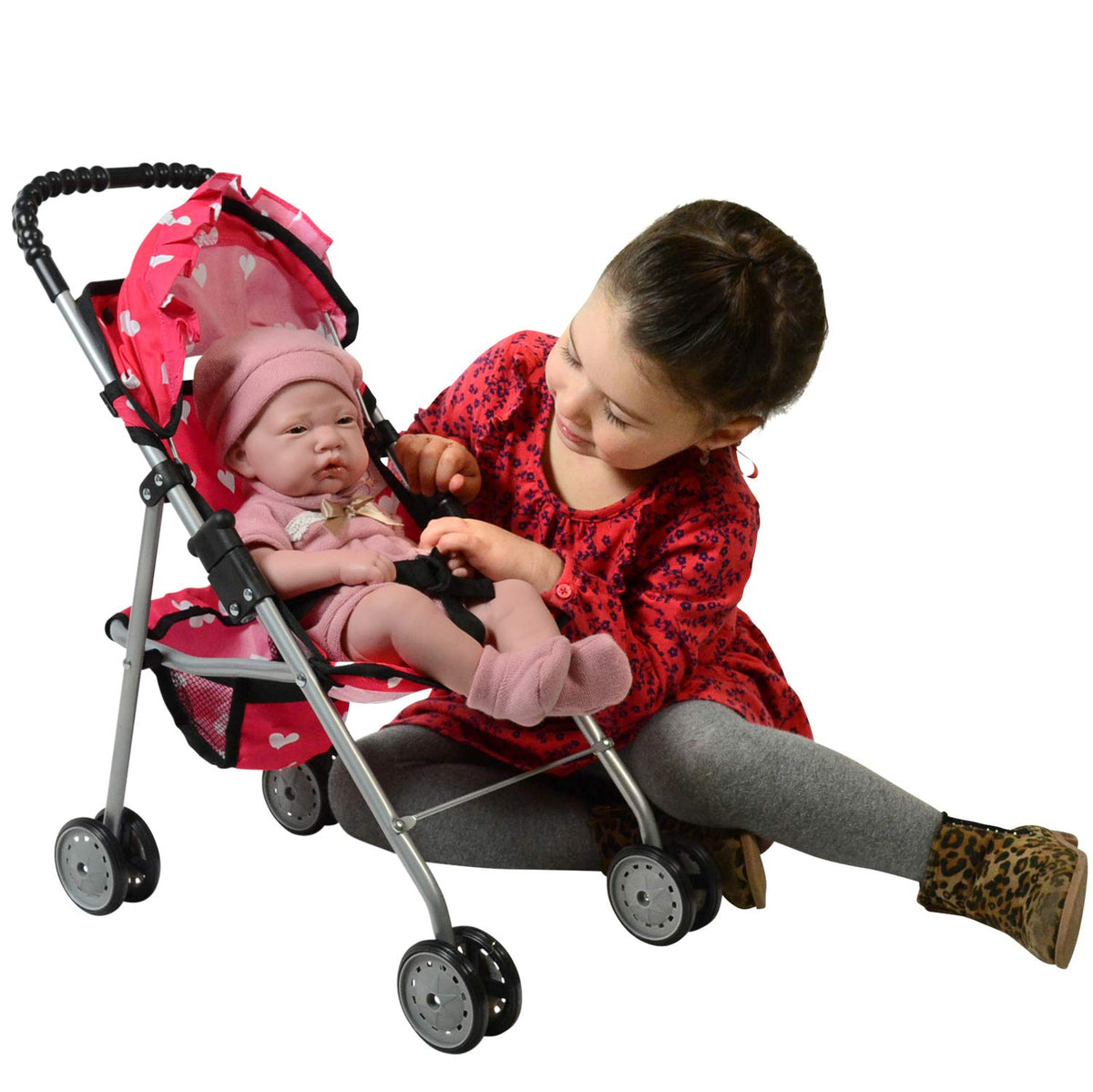 The New York Doll Collection double-wheeled design provides stable, smooth pushing.