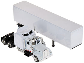 NewRay Kenworth W900 plain white 1:43 dry-van trailer highlights craftsmanship for model fans