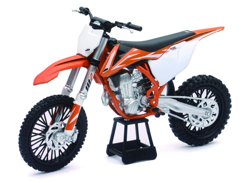 NewRay KTM 450 SXF dirt bike front view die-cast model for display and collection.