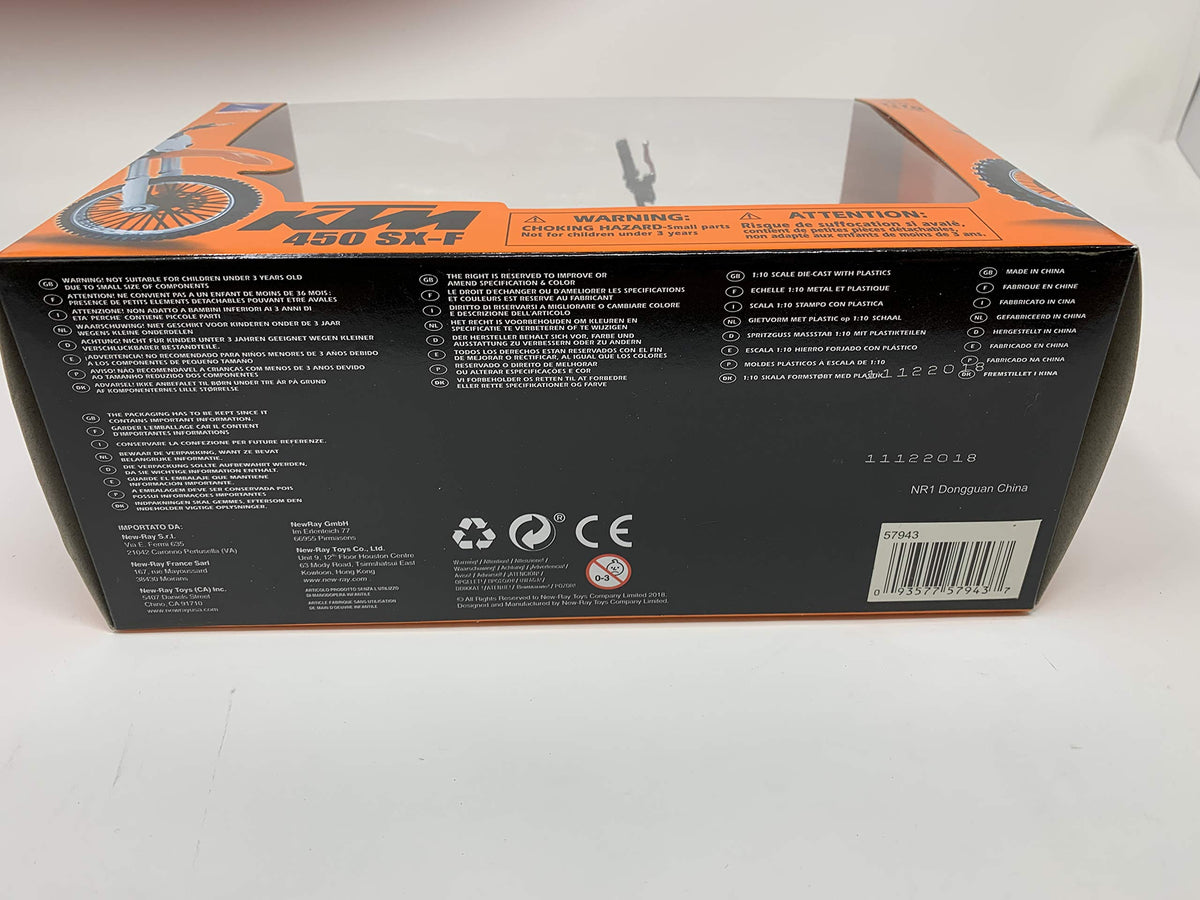 NewRay KTM 450 SXF dirt bike window packaging showcases collectible appeal.