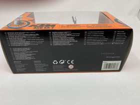 NewRay KTM 450 SXF dirt bike window packaging showcases collectible appeal.