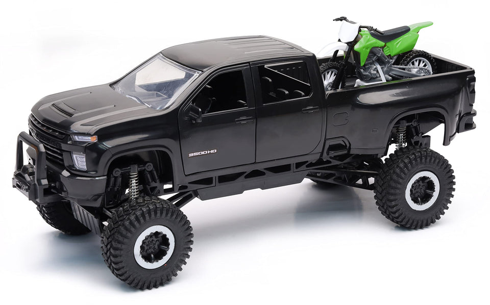 New-Ray X-Treme Adventure Chevrolet 3500HD truck side view for rugged off-road play