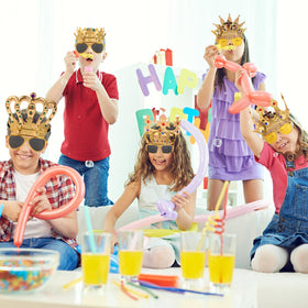 NICOWARM holiday photo props ideal for Christmas, Carnival, or graduation events.