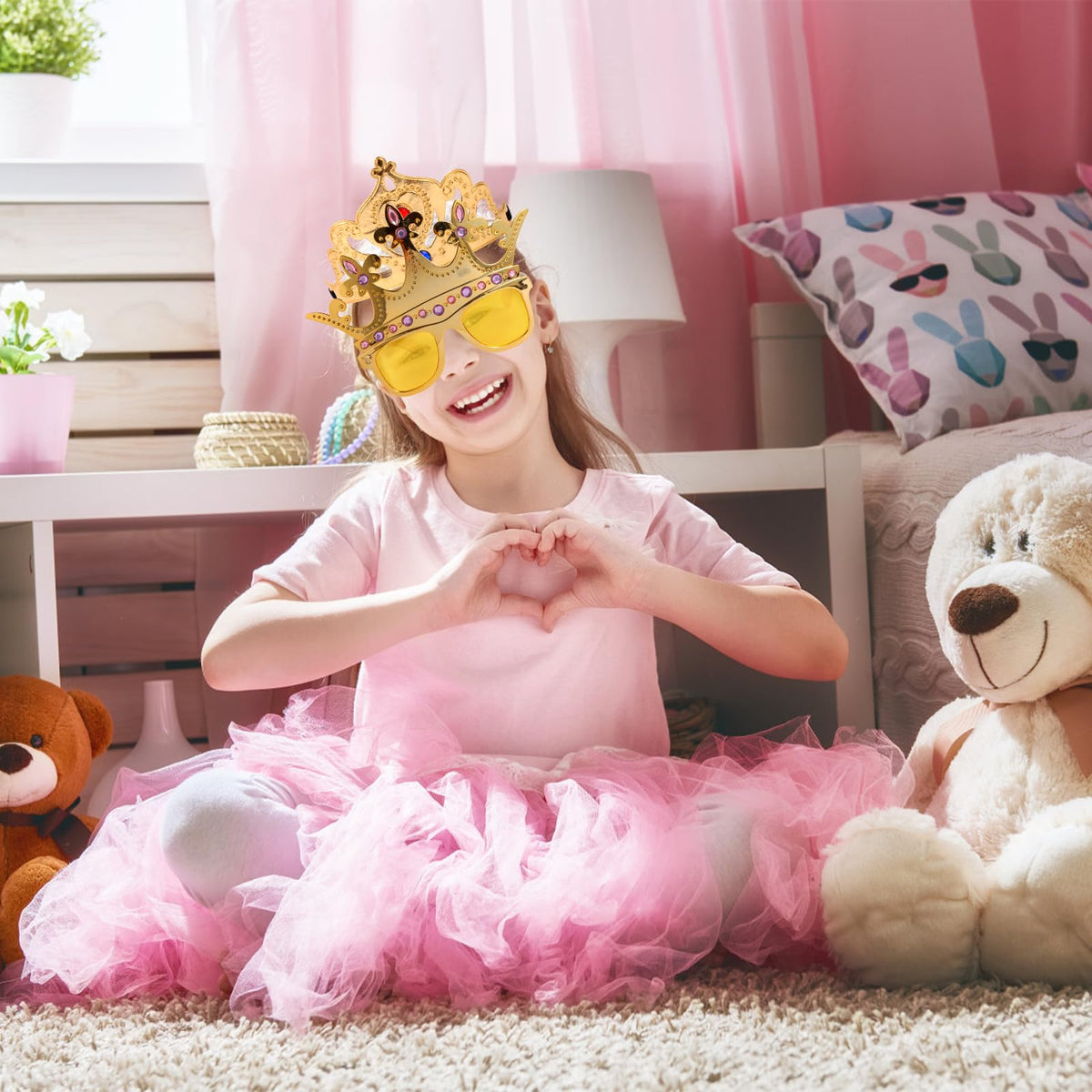 NICOWARM royal costume set enables fun role-play as king or queen at events.