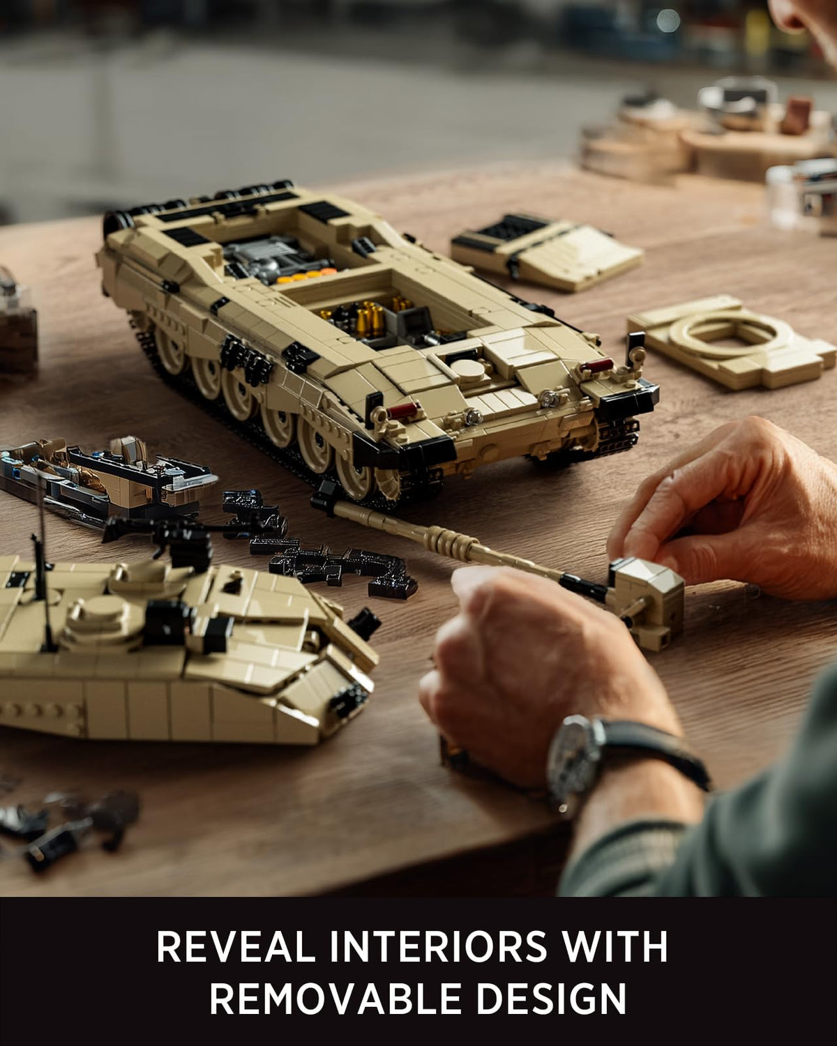 Nifeliz Challenger 2 tank engine and ammo areas show intricate components.