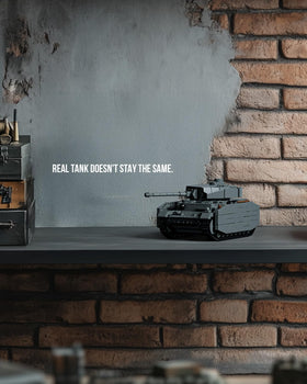 Nifeliz Panzer IV G engine parts detail revealing metallic interior realism