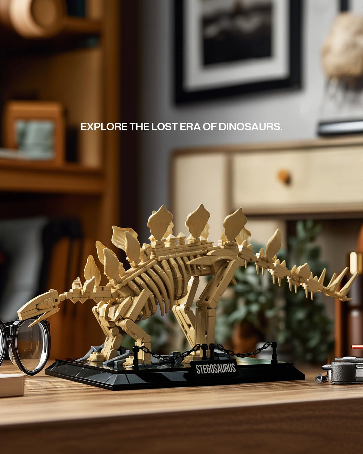 Nifeliz Stegosaurus fossil model with rocky terrain captures a museum-style diorama for shelves.