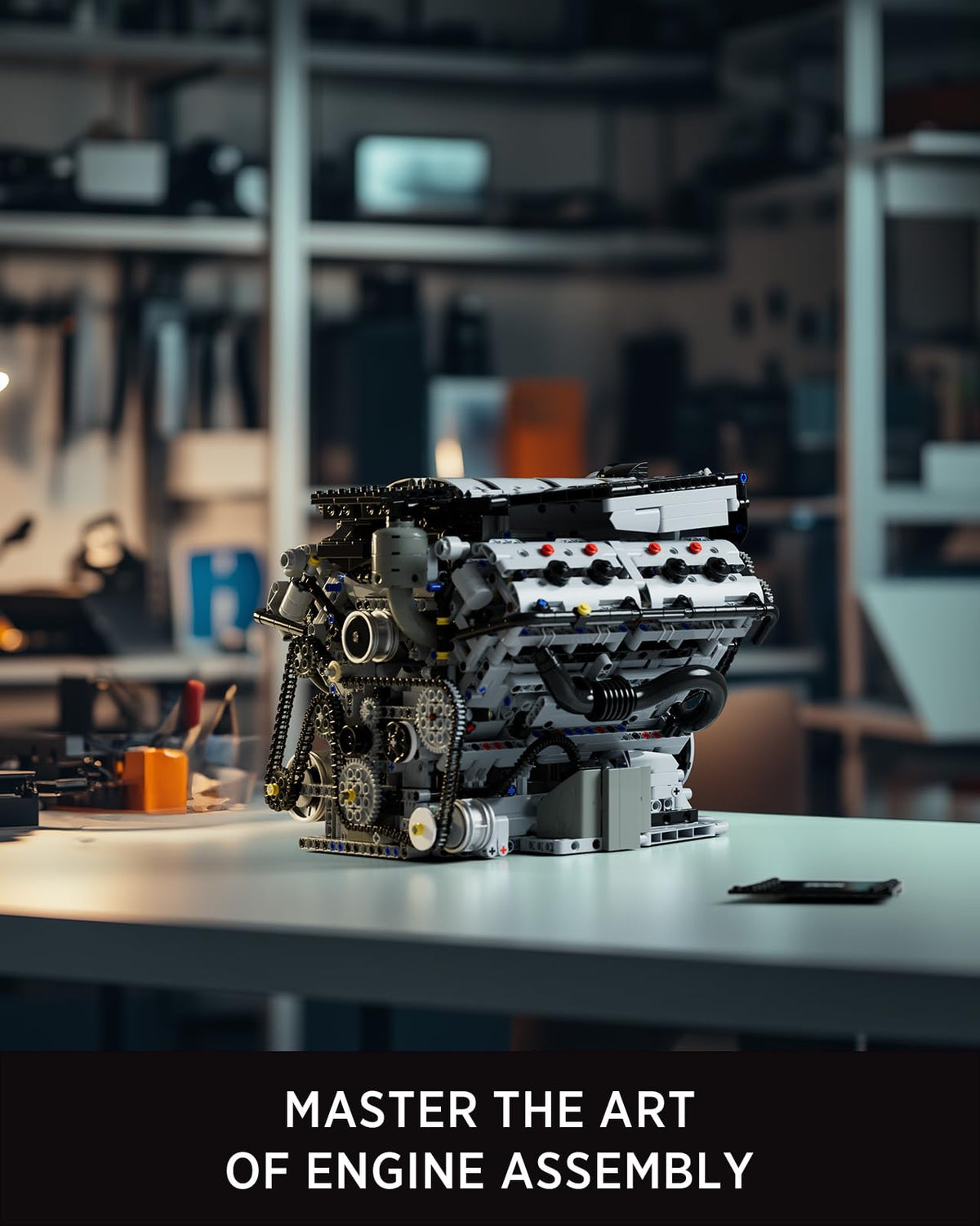 Nifeliz V8 Engine Building Set pistons in motion demonstrate synchronized movement for authentic engine insight.