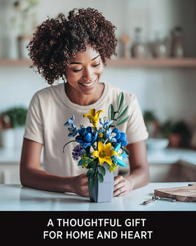 Nifeliz Wildflower Bouquet Cornflower Buds: vibrant accents for gift-ready arrangements.