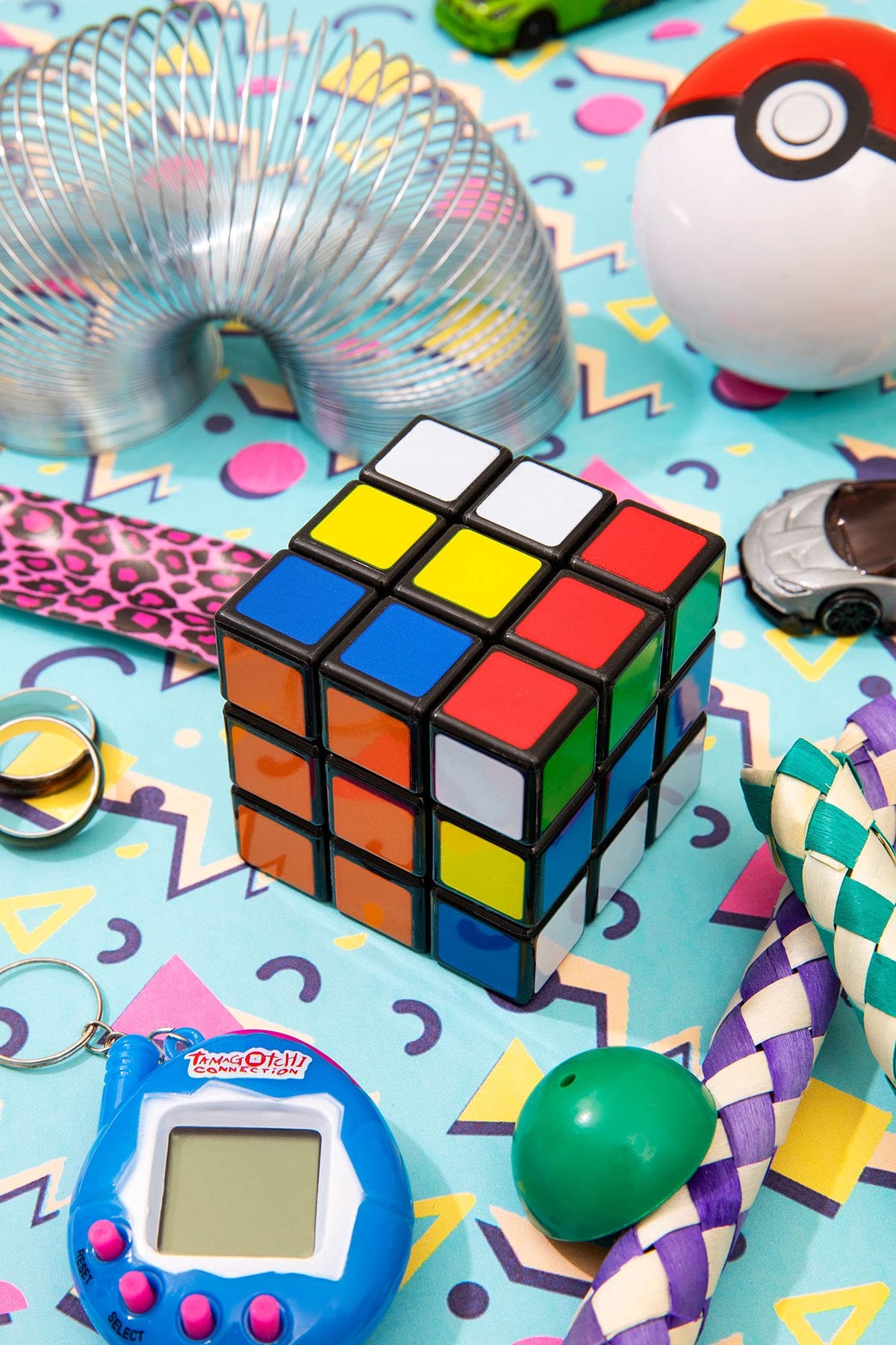 Nineties Flashpack retro box—ready-to-gift packaging that sparks instant nostalgia.