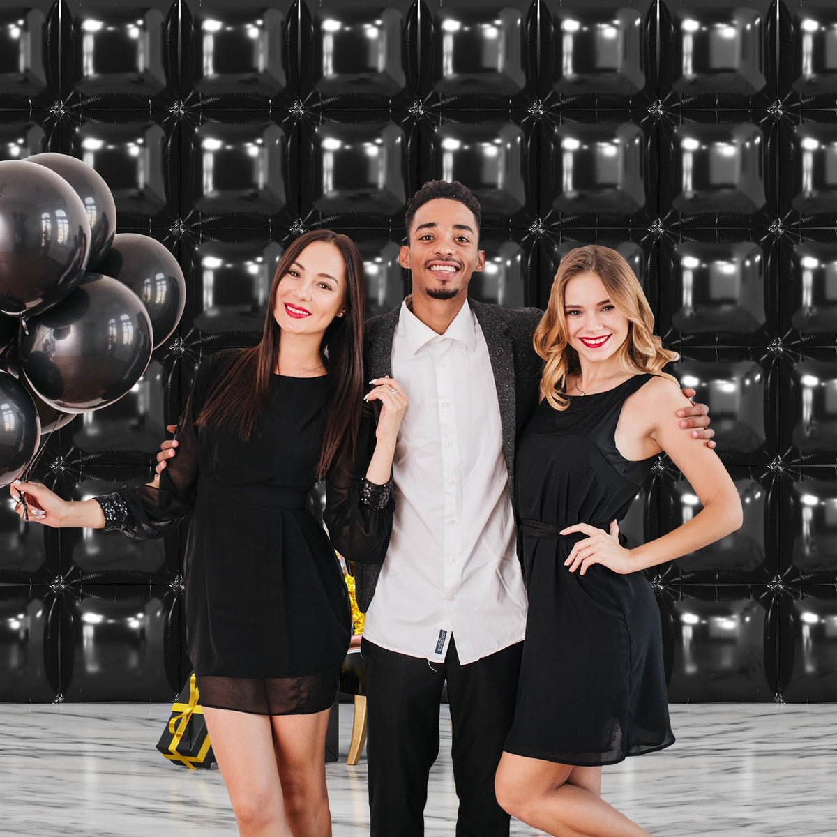 NISOCY black foil backdrop shines under lights for a festive mood.