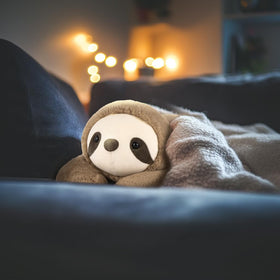 Kids and adults relax with Niuniu Daddy weighted plush for soothing comfort.