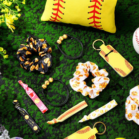 Nuogo softball bracelets in acrylic, adjustable and durable