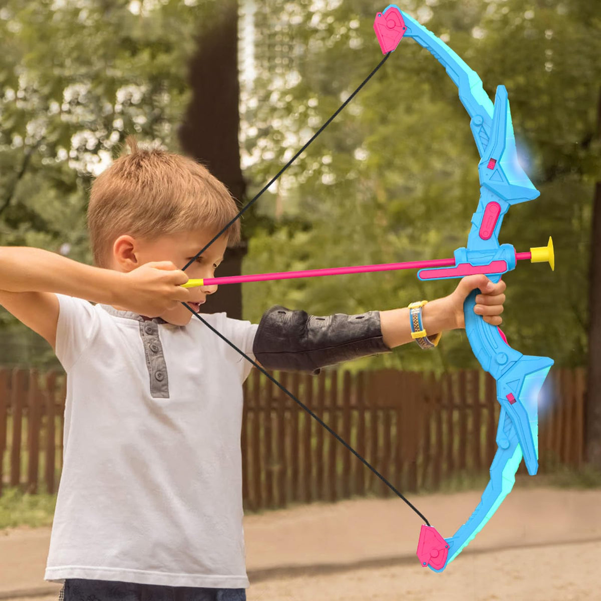 Ocditikl 14-suction-arrow set for safe, mess-free target practice.