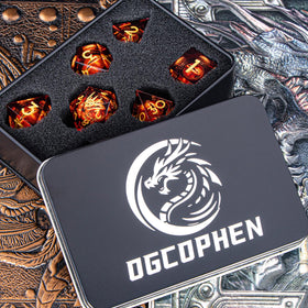 Gift-ready 7-dice set fits compact travel or tabletop sessions