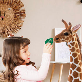 OHKIDS pack of 50 green leaves enhances nature play