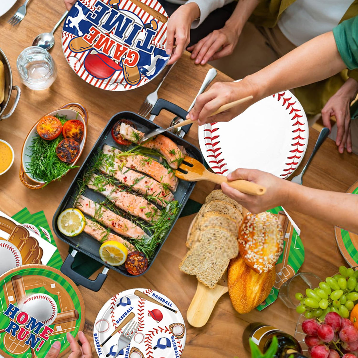 Oigco baseball cups support easy, spill-free serving for guests.