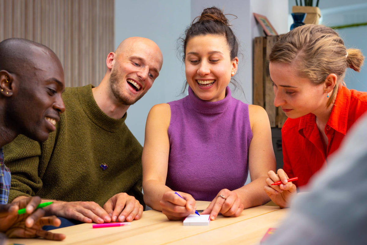 Oink Games Fake Artist Goes to New York competition vibe; suspenseful party game moment