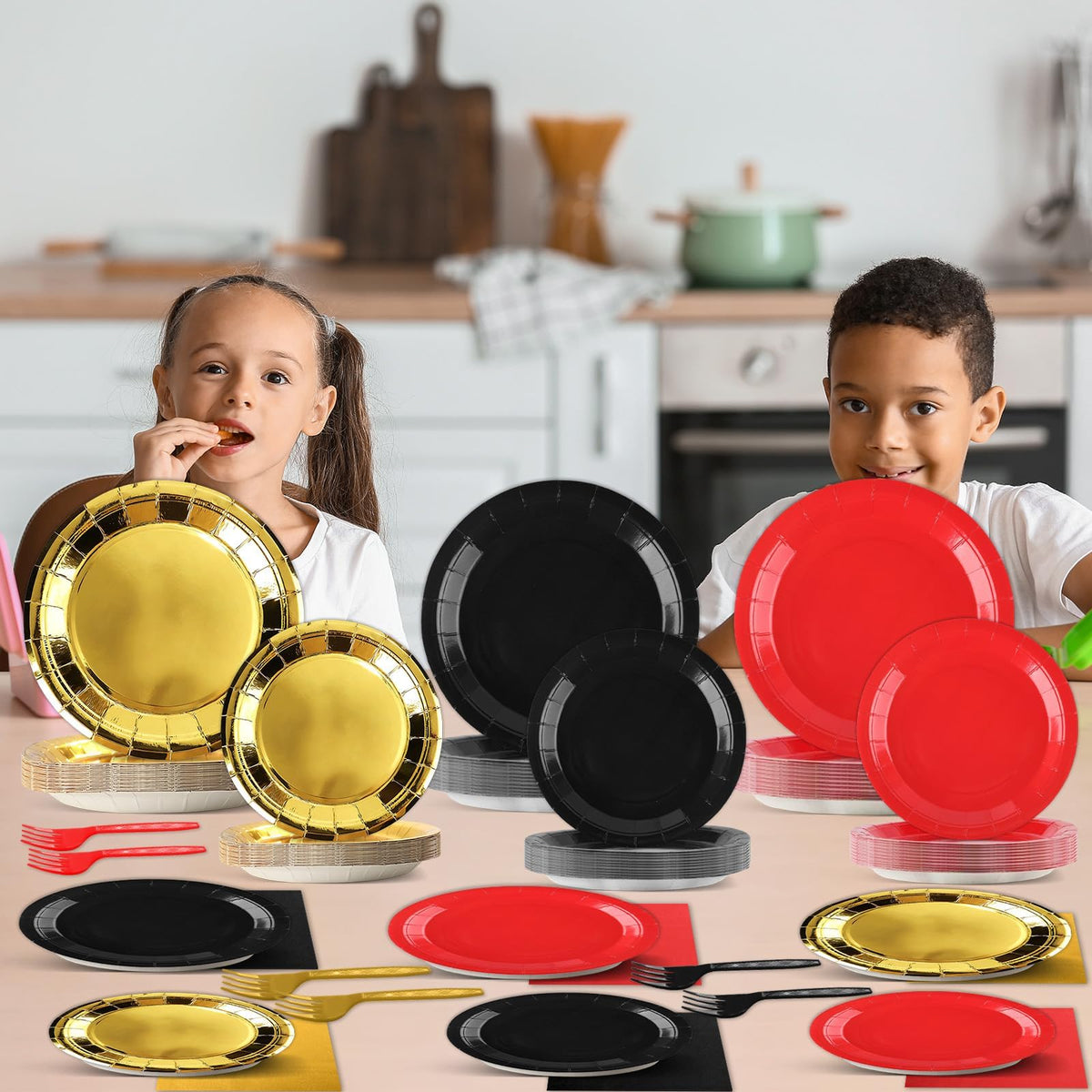 Oitnlaughter Las Vegas themed tableware boosts casino and movie night atmospheres.