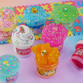 Okaybee Slime jelly slime close-up offers transparent look and satisfying jiggle.