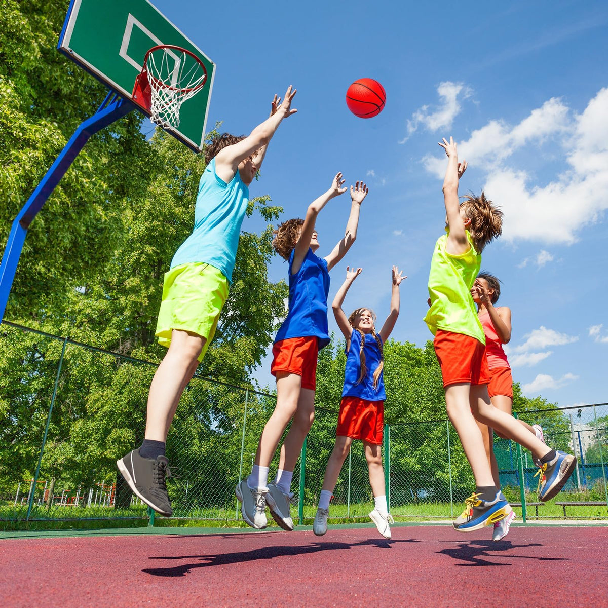 Oleitodh safe, durable balls for kids and adults.