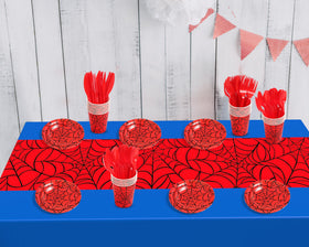 Oudain 324 spider napkins reinforce the theme and absorb spills easily.