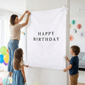 Oudain metal clips secure banners quickly for easy hanging.