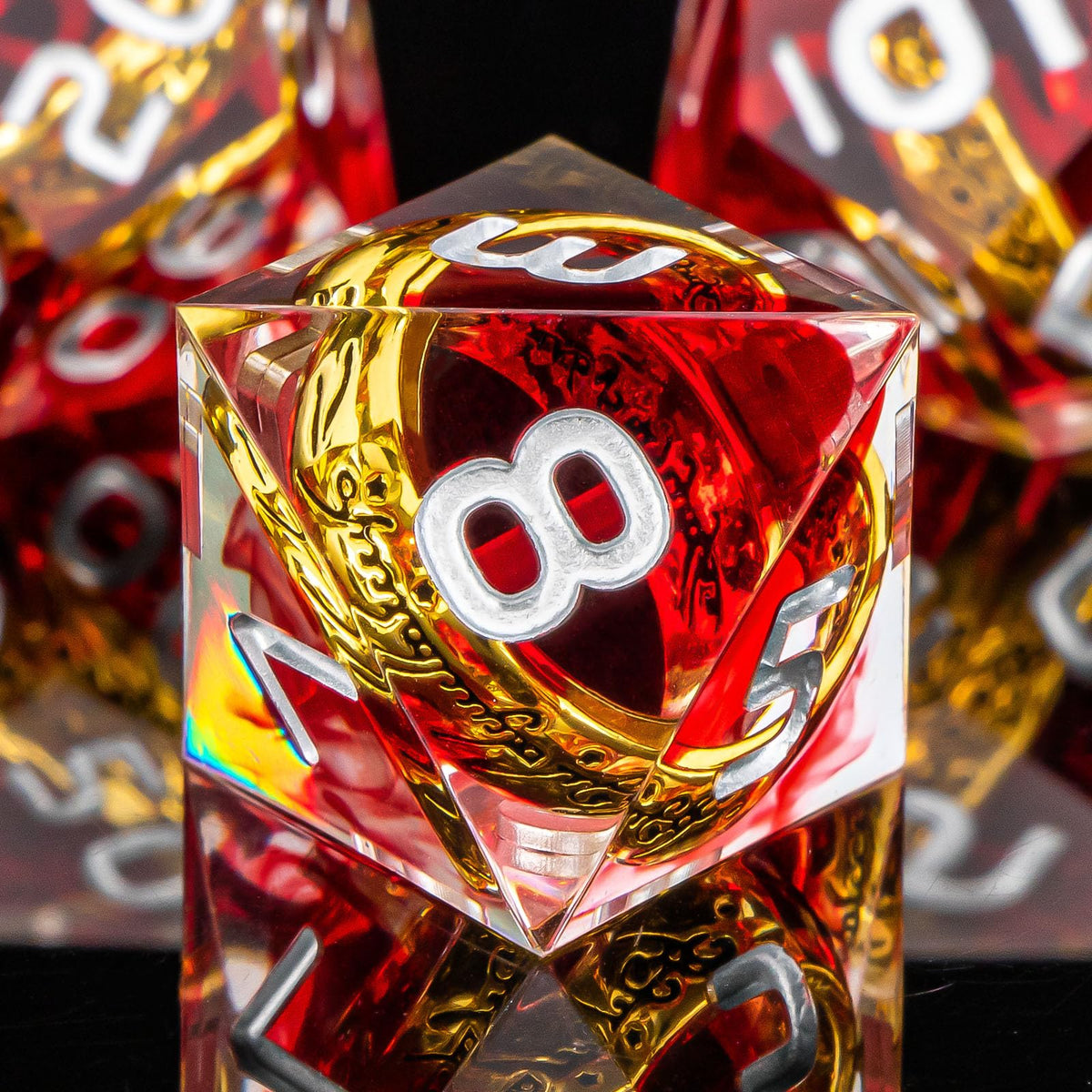 Sharp-edge design on OUKELANWO Magic Lord Rings dice adds drama.