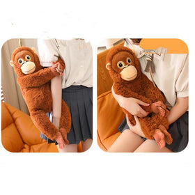 OUKEYI Punch Monkey plush with child demonstrates comforting companionship during storytime.