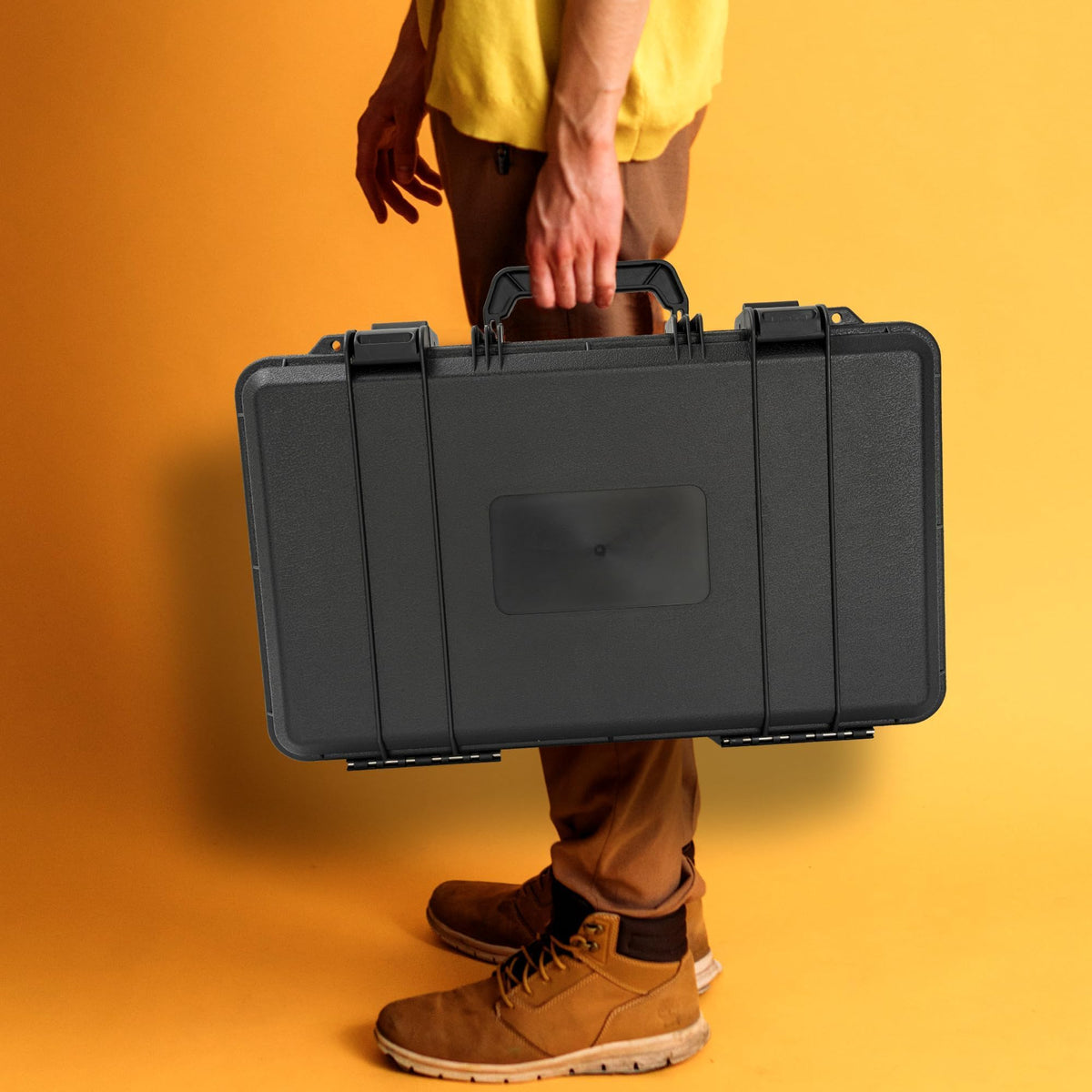 OUUTMEE graded card case service and support is ready to help.