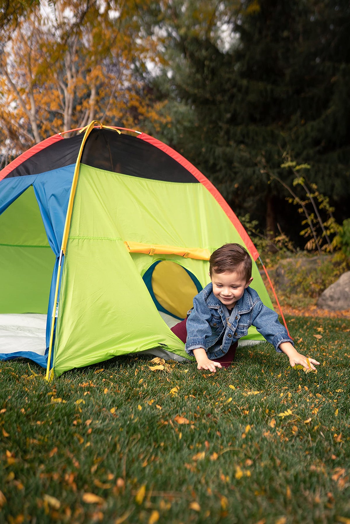 Pacific Play Tents Super Duper 4 Kid Tent waterproof floor for easy cleanup