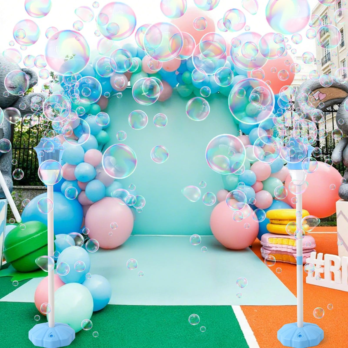 Palksky bubble machine features a simple one-button start for easy use.