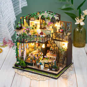 PANZIYU Darcy Flower House gift-ready packaging makes gifting easy.