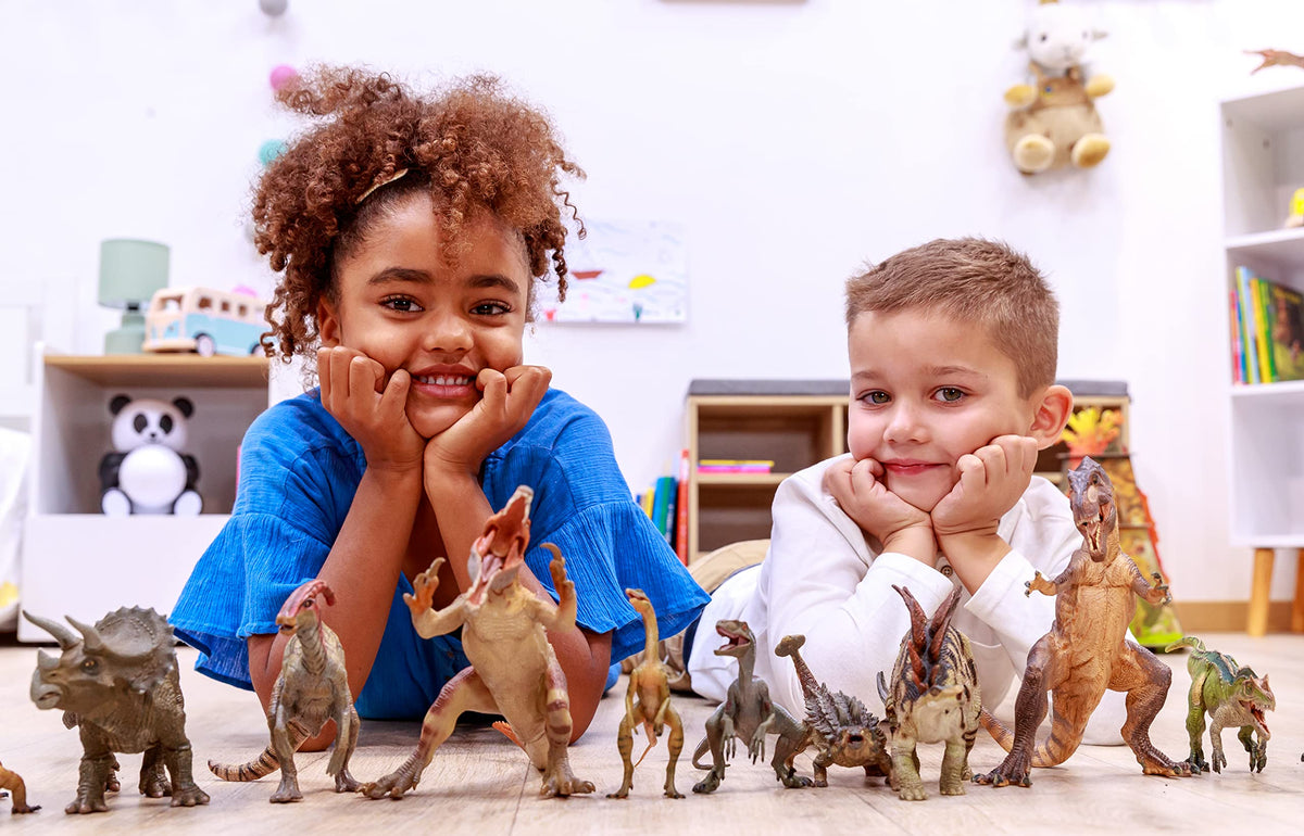 Papo Ankylosaurus diorama-ready figure pairs with other models for prehistoric scenes.