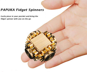 PAPUKA Pure Brass Cube Gears Linkage side detail highlights precision for steady fidgeting.
