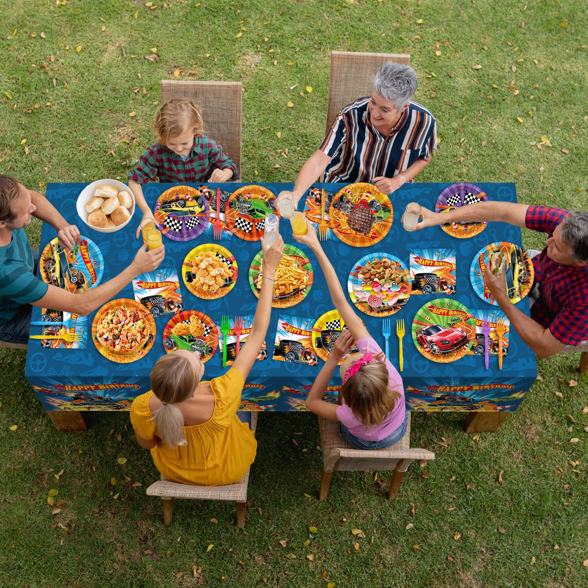 Party Greeting race car track-themed tableware boosts party atmosphere.