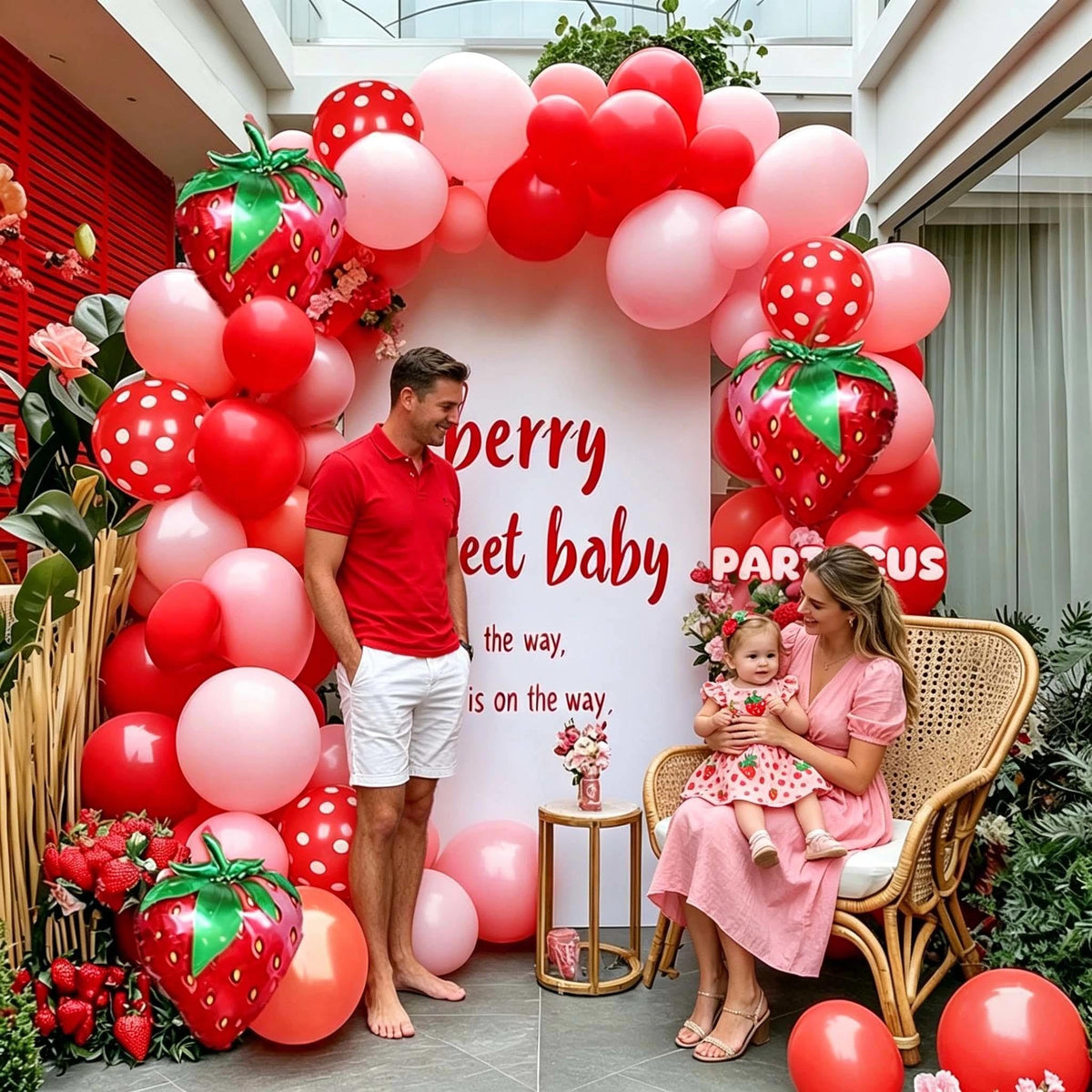 Partycus bubble garland adds texture and fullness to berry decor.