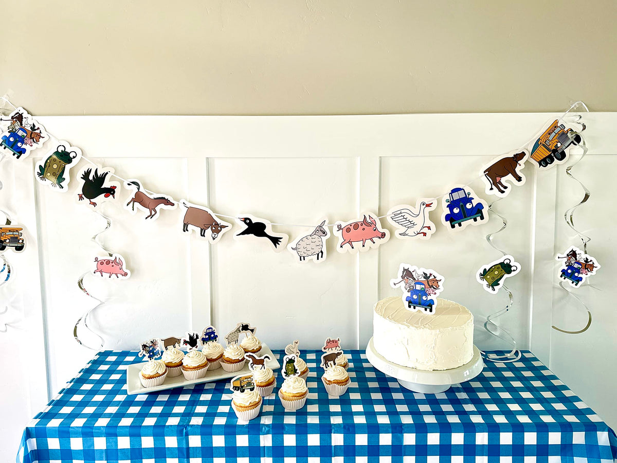 PartyKandy blue truck décor ties banner and toppers together.