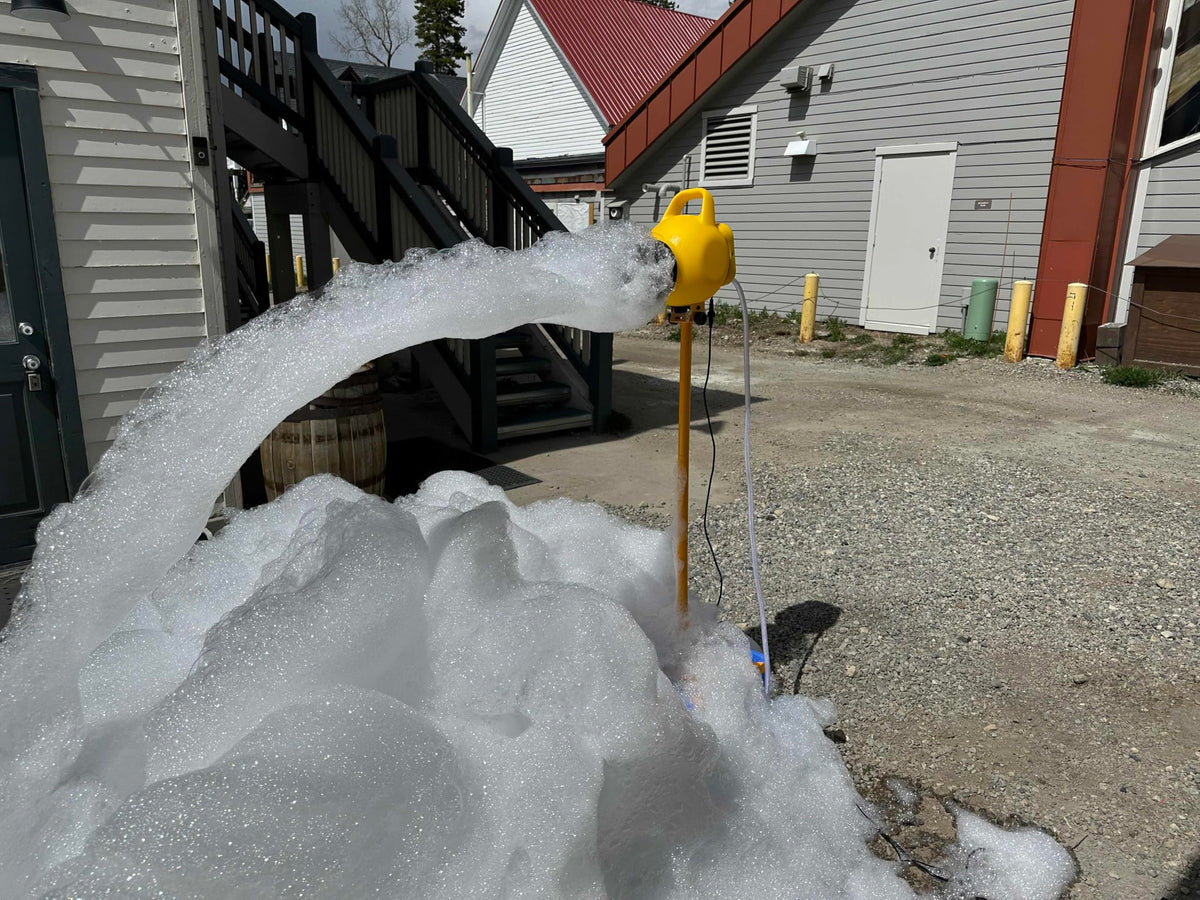 Partymachines Dr.Party 60-120 gallon mix shows scalable foam for events.